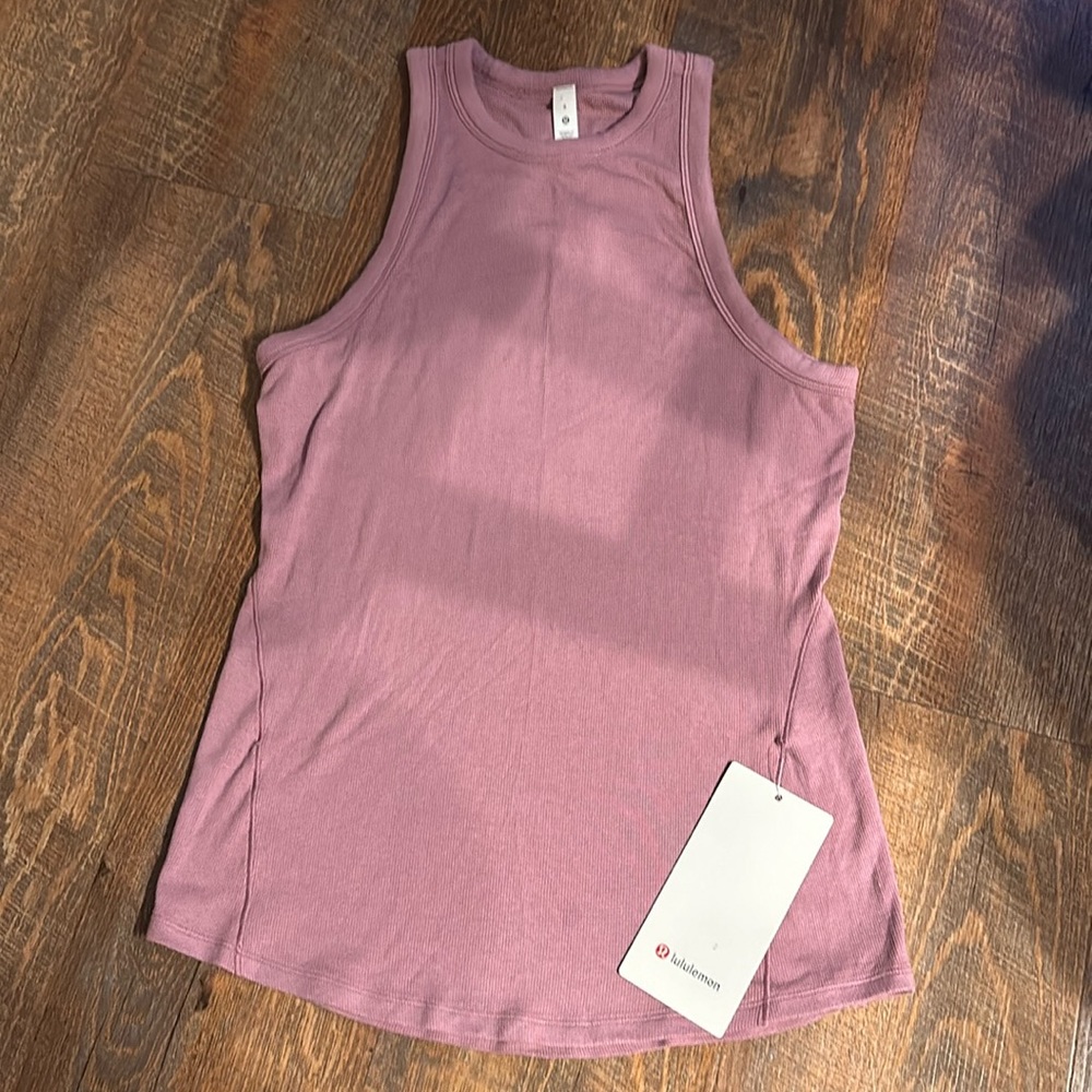 Lululemon racer tank
